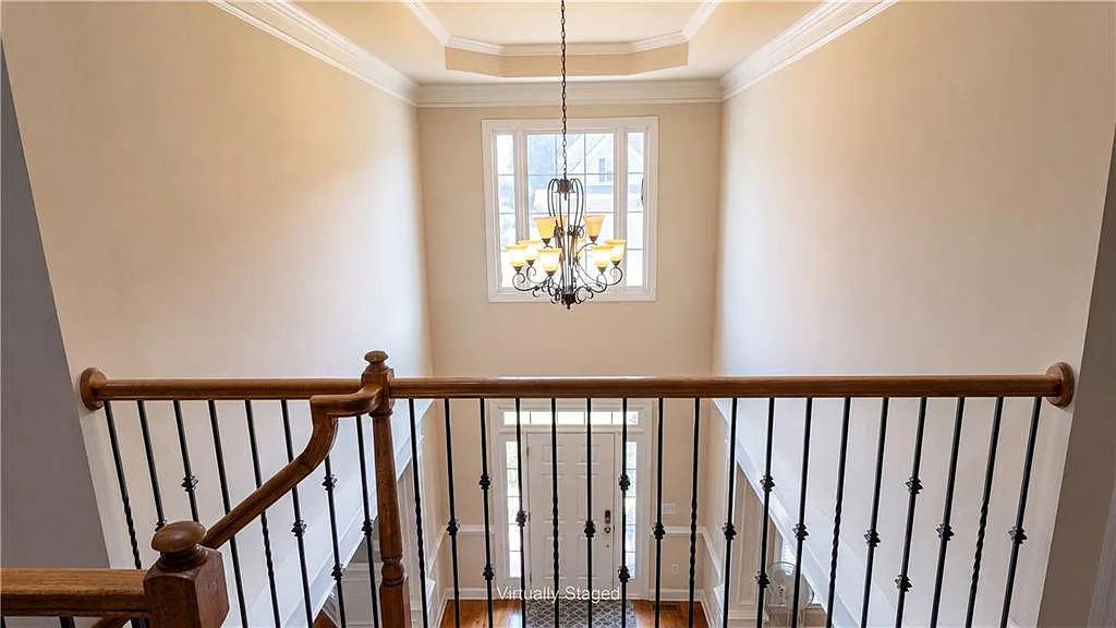 6 bed, 5.0 bath, 5200 sqft, $4,950 — Photo 4