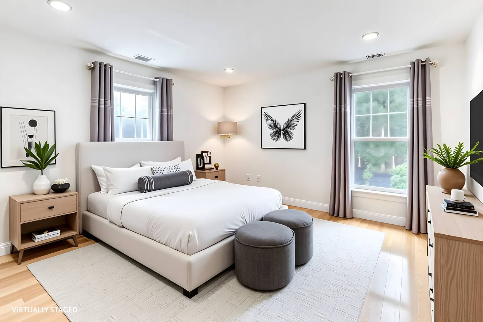  guest bedroom (virtually staged)