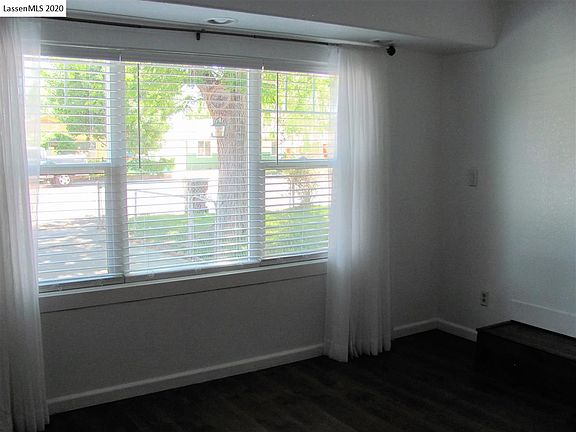 5th image of 330 N Fairfield Ave