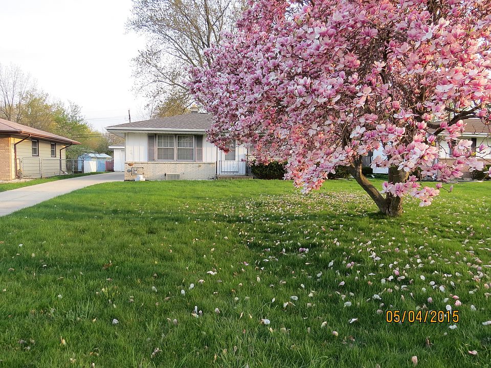 2nd image of 6317 W Leroy Ave