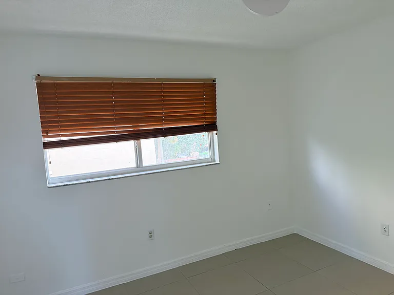 669 SW 37th Ave #206 — Photo 1