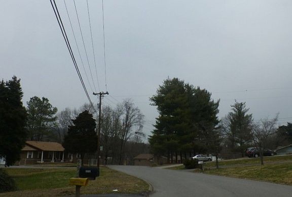 5th image of 1616 Cherrybrook Dr