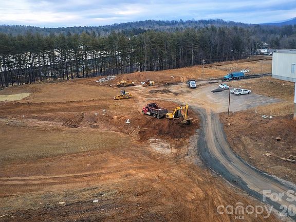 3rd image of 94 Glenn Bridge Rd