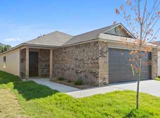 10416 Debbie Dr, North Little Rock, AR 72113