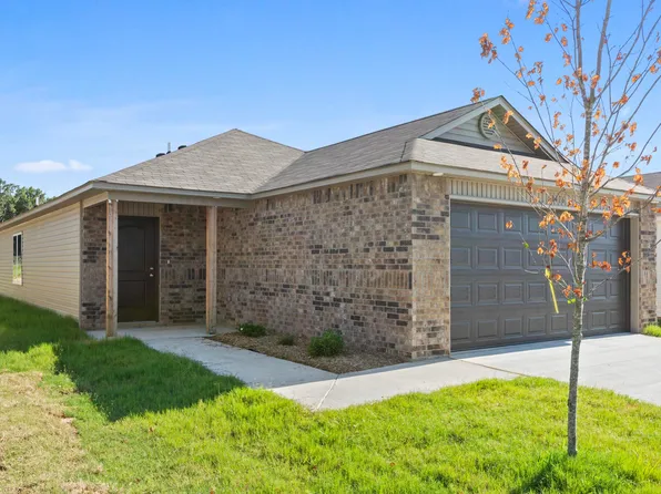 10416 Debbie Dr, North Little Rock, AR 72113