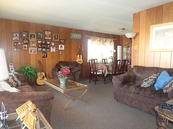 3rd image of 2834 N Moody Ave