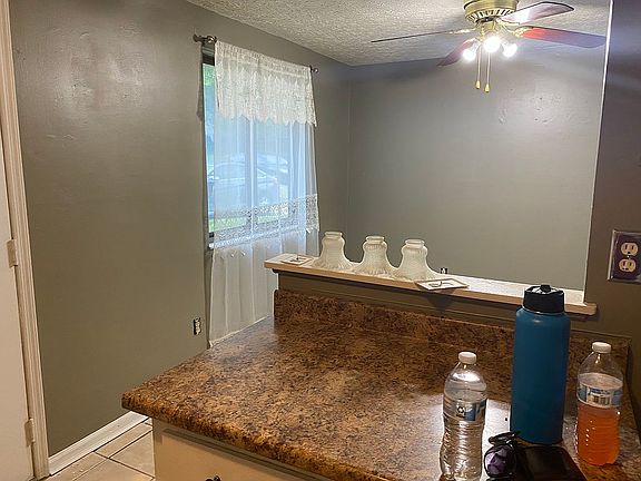 kitchen looking into dinning
