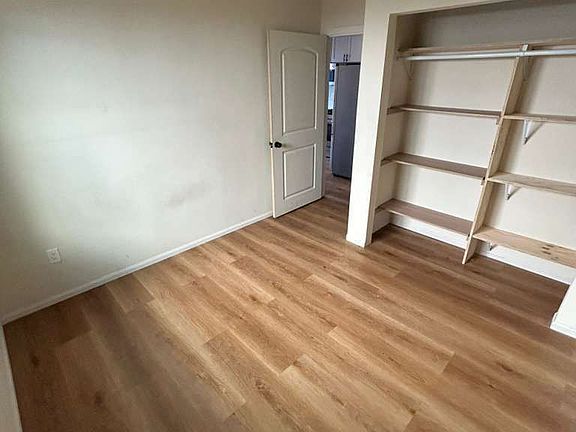 5th image of 15335 El Casco St