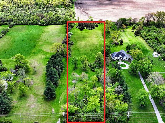 2nd image of 1947 E Steger Rd