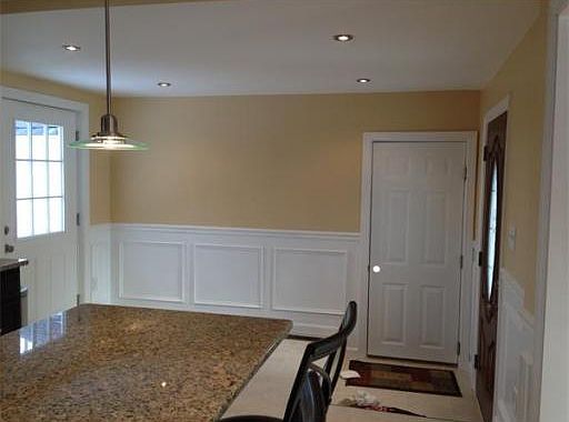 3rd image of 25 Fyrbeck Ave