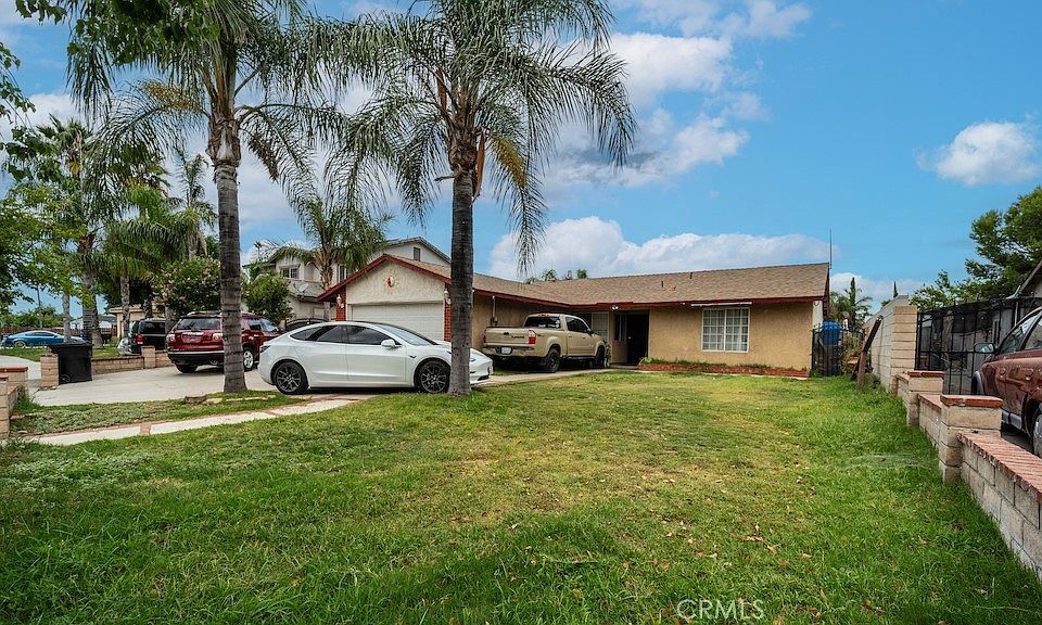 1st image of 16550 Fairfax Dr