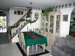 14 Carriage Knoll Ct, Langhorne, PA 19047