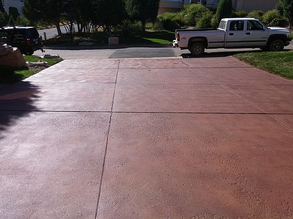Sept 2015 - Driveway stained