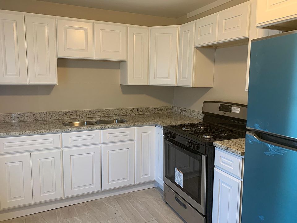 1st image of 403 S Union Ave