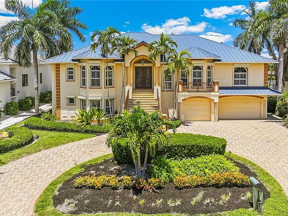 5th image of 18160 Old Pelican Bay DR