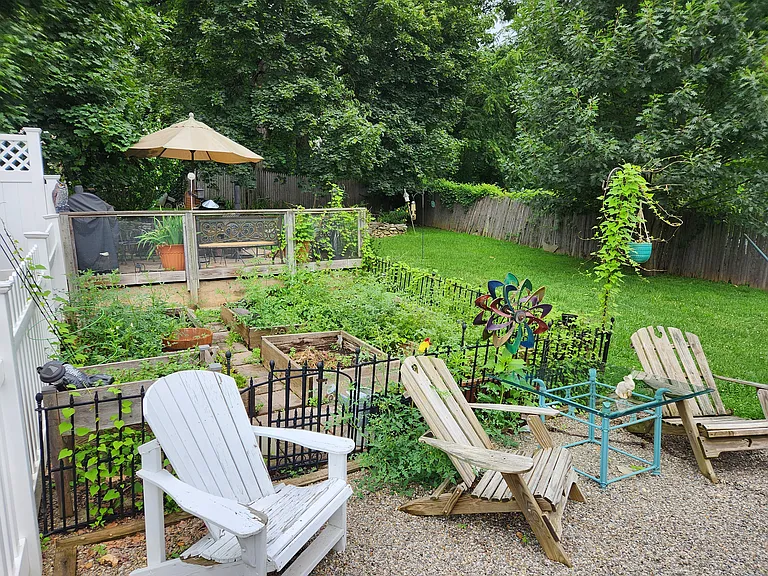 1142 E Matsonford Rd — Photo 24