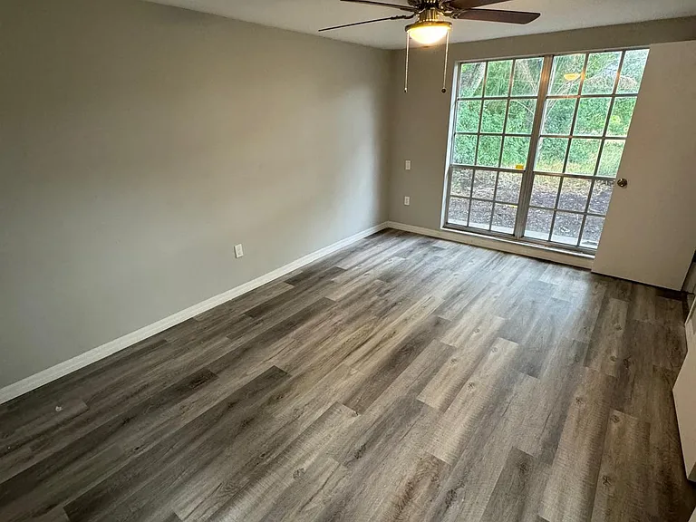 3349 Overland Dr — Photo 22