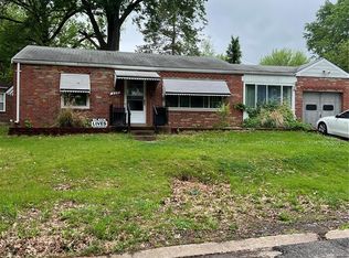 899 Melvin Ave, Saint Louis, MO 63137