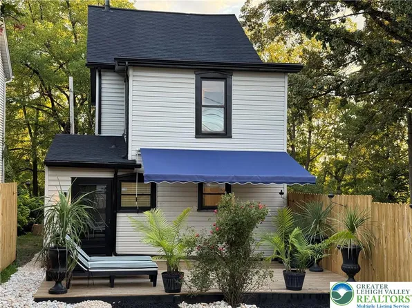 647 S Woodward St, Allentown, PA 18103