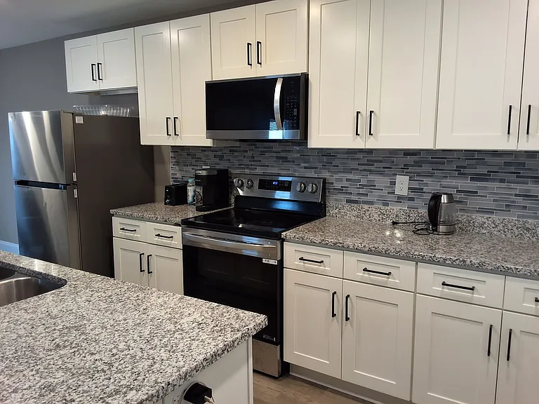 837 Belleaire Ave — Photo 6