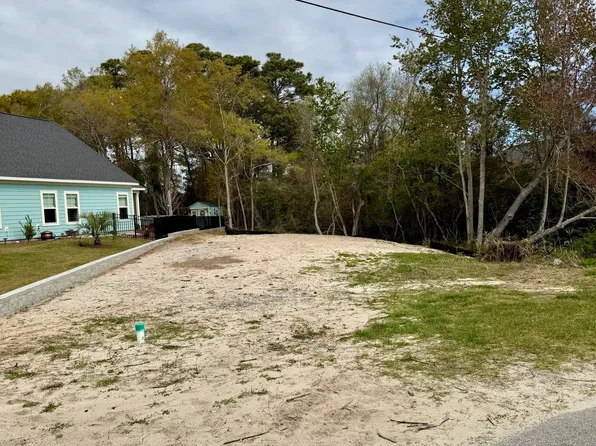 478 W 11th St Lot 4, Southport, NC 28461