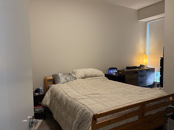 4th image of 4408 Cambie St #302