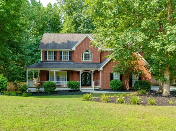 2995 Aspen Ridge Ct, Snellville, GA 30078