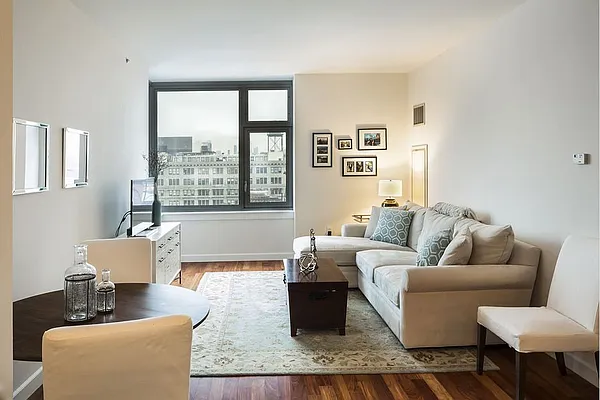 Sold by Stribling | media 24