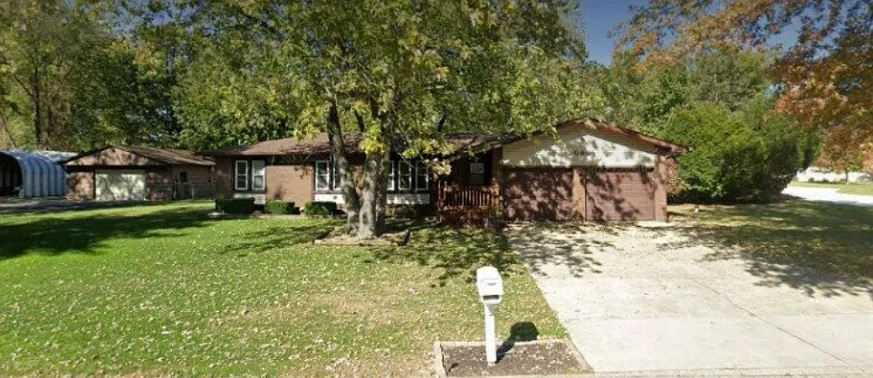 2060 Solar Ave photo 1