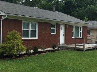 13003 Meadowlawn Dr, Louisville, KY 40272
