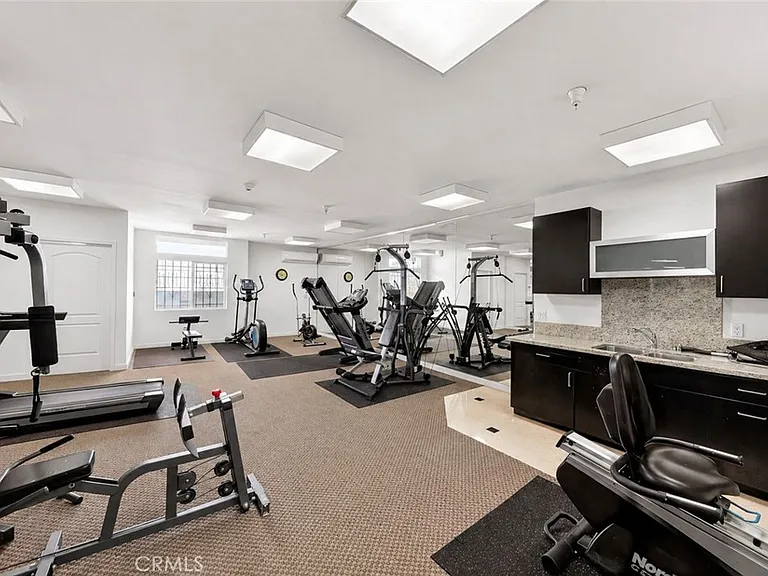 401 N Serrano #Penthouse 3 — Photo 20