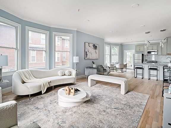 2nd image of 7 Waumbeck St #1