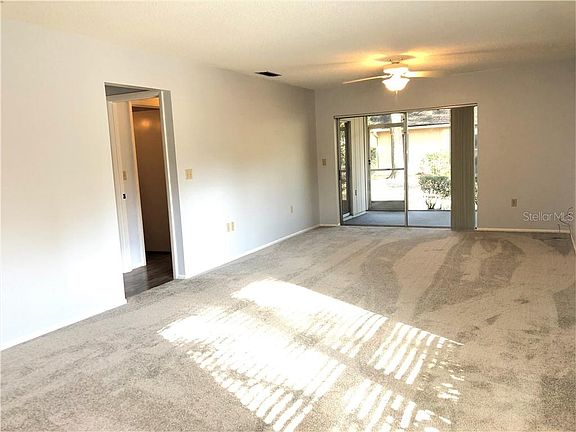 3rd image of 1211 Tallywood Dr