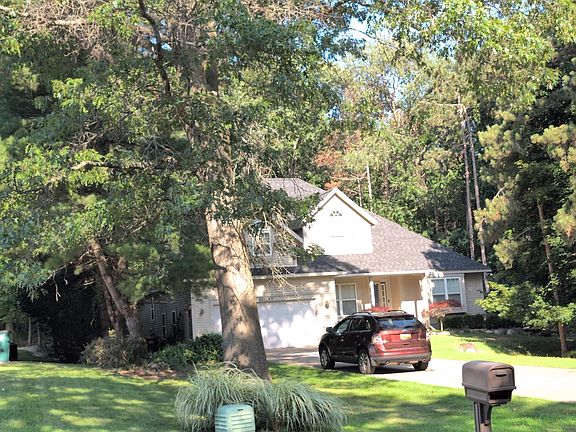 3rd image of 4285 Vineyard Ln