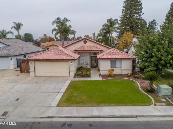 5506 Seasons Dr, Bakersfield, CA 93313