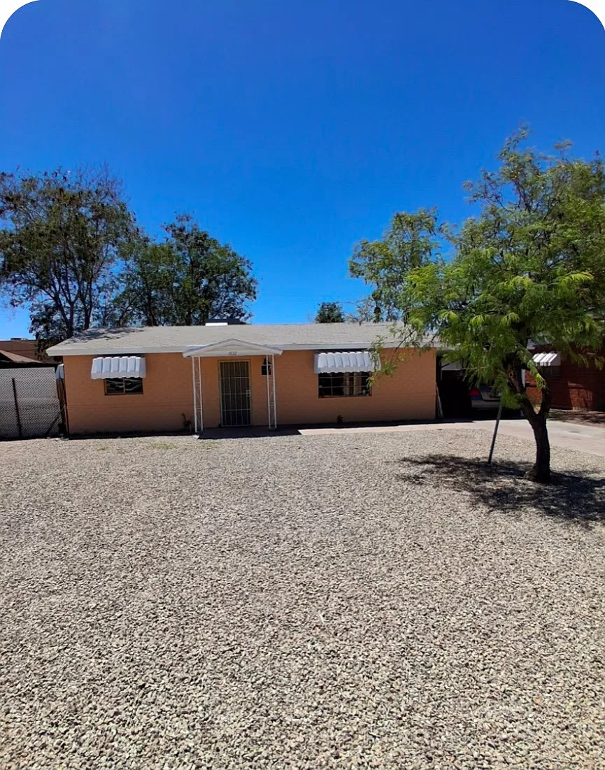 2 bed, 950 sqft, $1,699 — Photo 2