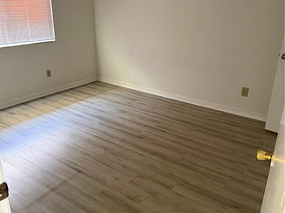 3rd image of 22523 Westchester Blvd APT A201