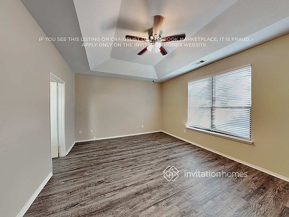 4th image of 5020 Raymond Dr