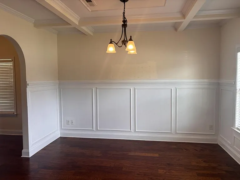 1033 Henry Place Blvd — Photo 9