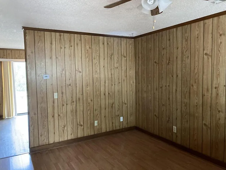 113 Oak St #3 — Photo 2