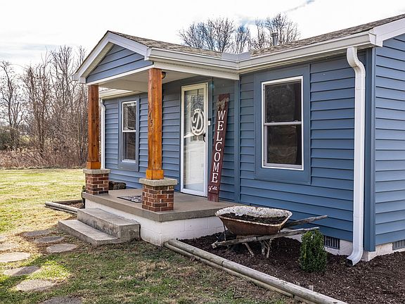 3rd image of 145 New Deal Potts Rd