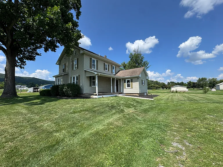 152 Water St — Photo 3