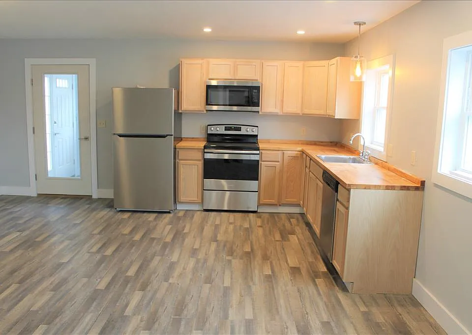 Unit 1 Kitchen