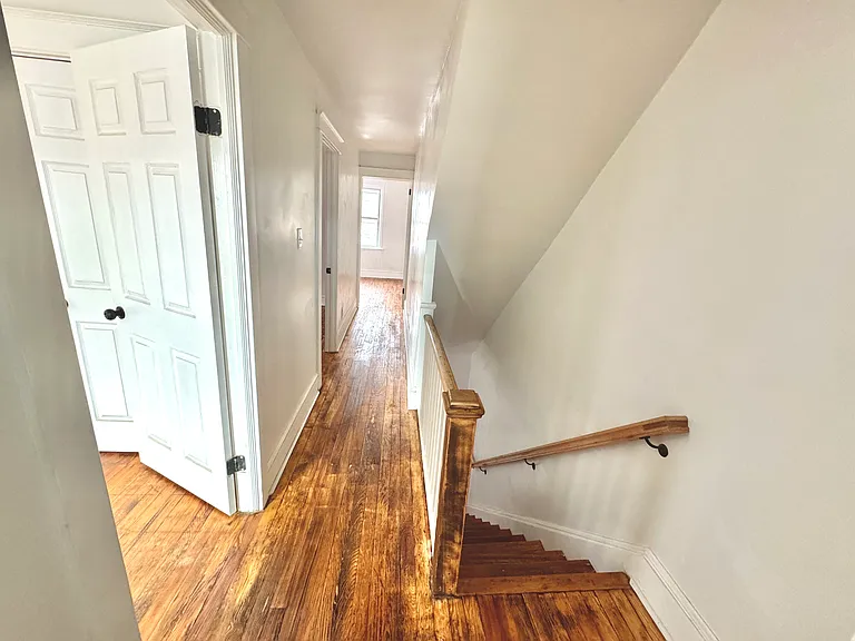 760 Hamilton St — Photo 4