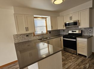 6313 W Montrose Ave #1, Chicago, IL 60634