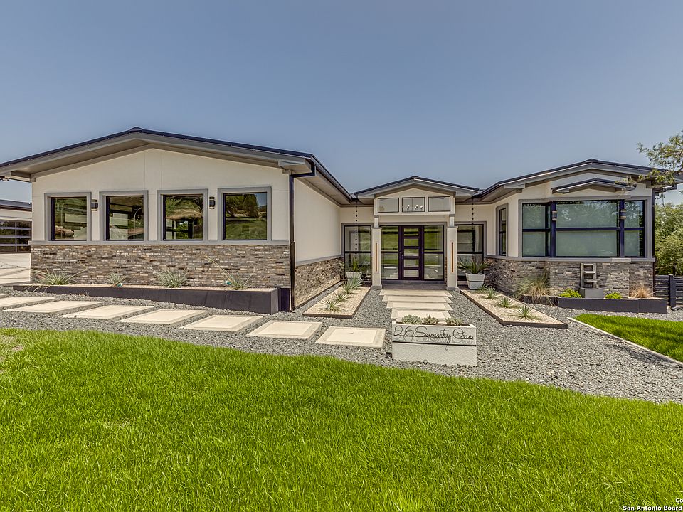 1st image of 2671 Campestres