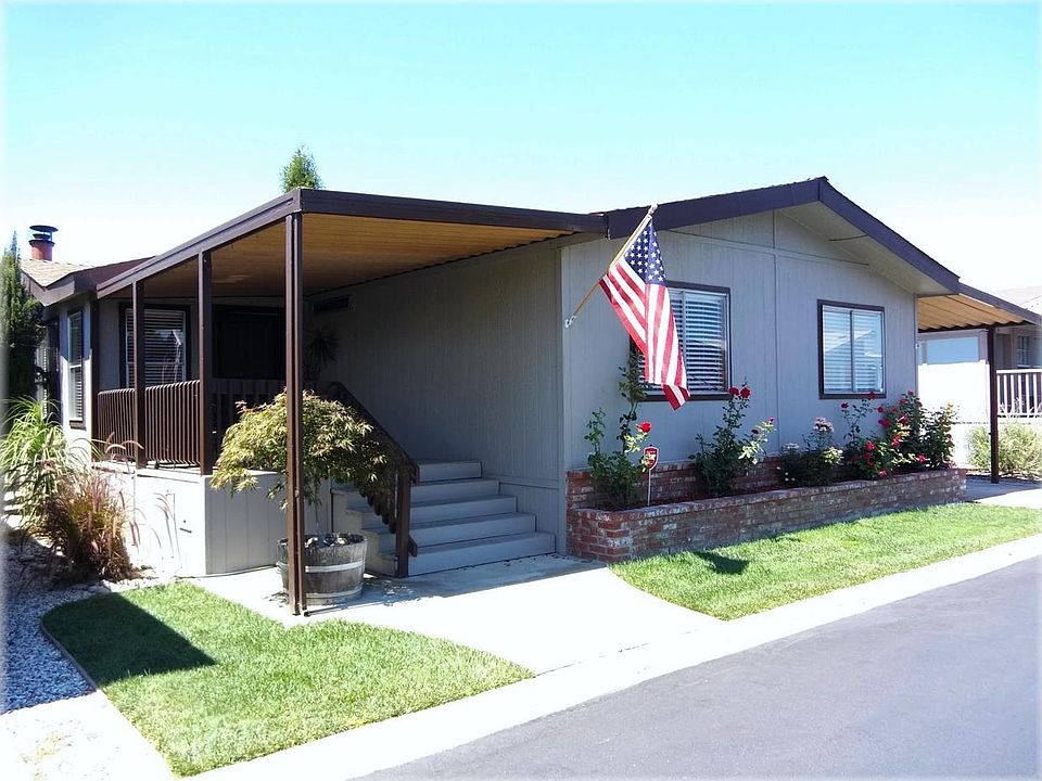 1st image of 119 Chateau La Salle Dr #119