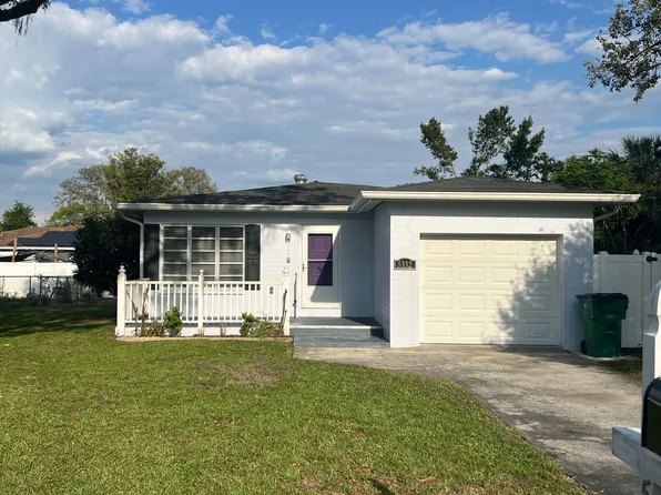 5332 19th St, Zephyrhills, FL 33542