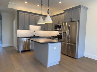 2041 N Fremont St #3S, Chicago, IL 60614