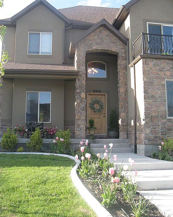 1st image of 548 W Aspen Hills Blvd
